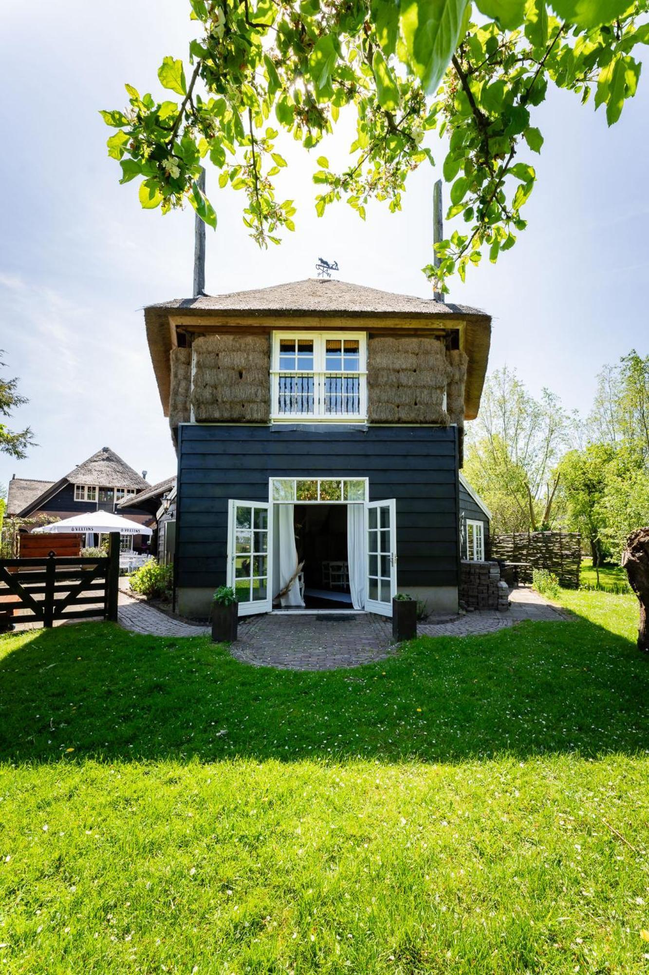 Herberg De Lingehoeve Oosterwijk Exterior foto